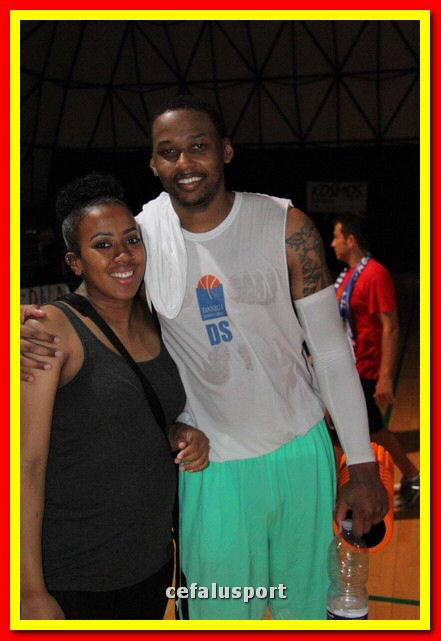 150907 basket 259_tn.jpg